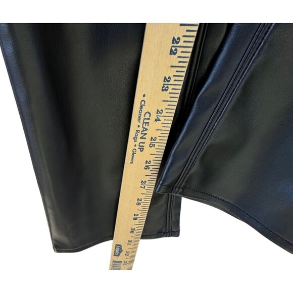 NWT Good American Womens Size 2/26 Black Faux Leather Straight Leg Pocket Pants - Picture 11 of 11